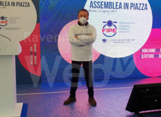 Mambelli in Piazza a Roma per la Fipe: “Vogliamo una data per ripartire”