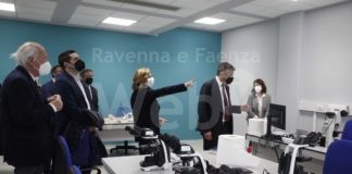 Università: il Rettore Ubertini in visita ai Laboratori di Medicina