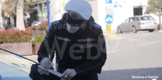 Pasqua “in rosso” e controlli anti-Covid: 25 persone senza mascherina multate per assembramento