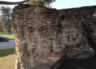 Mura cittadine: in corso lavori di consolidamento del tratto di via Zagarelli alle Mura