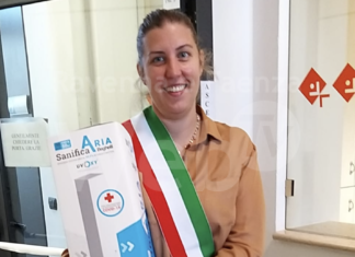 Una piccola azienda dona al Comune di Russi dieci dispositivi per la sanificazione dell’aria