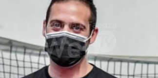 La palestra di pugilato offre due mesi gratis per medici e infermieri