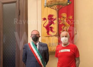 Attraversa l’Italia a piedi per aiutare la ricerca contro la Sclerosi tuberosa: Elio Brusamento arriva a Ravenna