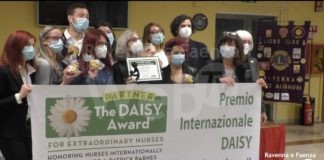 Un riconoscimento per gli infermieri e le infermiere ravennati che con altruismo e passione si sono distinti nonostante le difficoltà