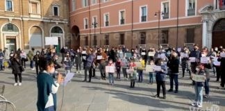 “Scuola in Presenza” invia diffida contro la chiusura di tutte le scuole superiori per il passaggio del giro d’Italia a Ravenna