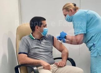 Anche il sindaco de Pascale si è vaccinato,” un ringraziamento a tutti gli operatori”