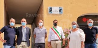 Nuove targhe toponomastiche di Annafietta nel centro di Ravenna