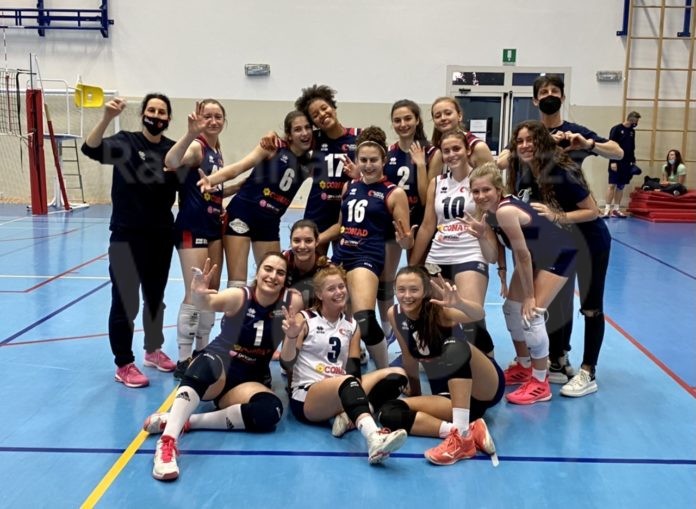 E6290FBF-C02F-47E8-9D7A-3DEB41471EB8