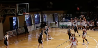 L’E-Work spreca un vantaggio di 19 punti. Domenica gara-3 con Valdarno per la promozione in A1