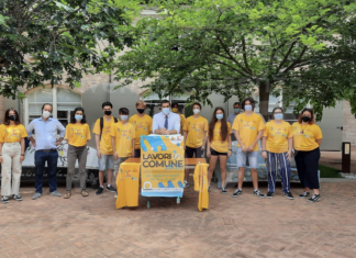 Lavori in Comune: oggi la cerimonia di consegna delle magliette gialle ai ragazzi