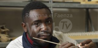 Il giovane ceramista Victor Fotso Nyie in finale al concorso “Artigiano del Cuore”