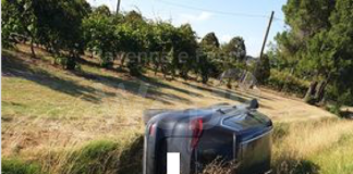 Manovra azzardata da parte di un camionista: auto spinta fuori strada. Si cercano i testimoni
