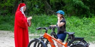 Ravenna Incoming e Bikes Plus lanciano DANTeBike, itinerari turistici su bici elettriche per valorizzare il collegamento fra Ravenna e Firenze