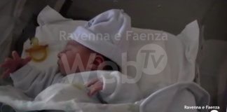 Il vaccino contro il coronavirus durante la gravidanza: dopo il primo trimestre e solo con vaccini mRNA