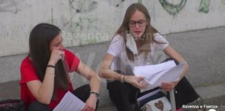 Via alla maturità 2021, gli studenti: “Contenti di sostenere l’esame in presenza”