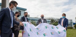 Deco Industrie celebra i propri 70 anni con una iniziativa a favore della lotta contro la violenza sulle donne