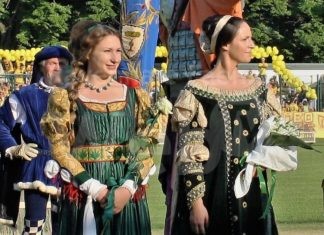 Il Rione Verde cerca la nuova dama a cavallo per il corteo storico del Palio