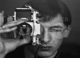 Alla Molinella la storia di Michael Putland, il fotografo del rock