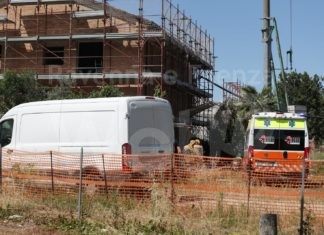 Ha perso la vita l’uomo caduto da un ponteggio mentre lavorava in un cantiere a Castiglione