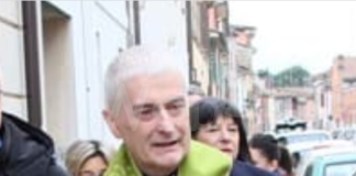 Lugo: Invaghita del parroco lo perseguita, arrestata