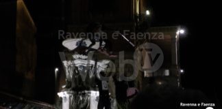 Danni alla fontana. Giovani Democratici contro Padovani: “Affermazioni estremamente razziste”