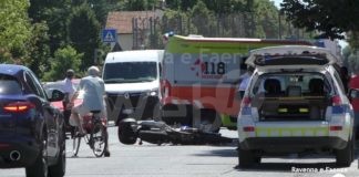 Scontro auto-moto: motociclista trasportato in elicottero al Bufalini