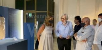 Dante: Vittorio Sgarbi e la direttrice dei Musei Vaticani Barbara Jatta in visita a Ravenna