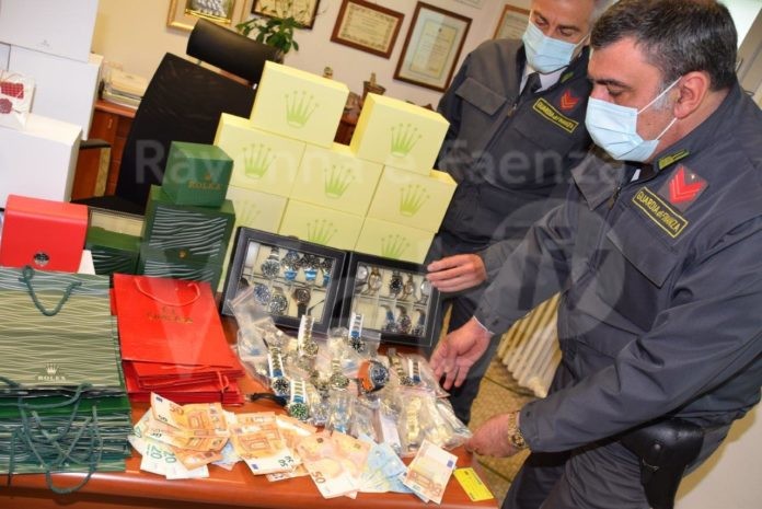 sequestro gdf faenza orologi