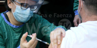 Covid: in Romagna i medici di base chiamano i “no-vax”