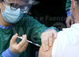 Punti HUB vaccinali: nuovi orari di apertura per le somministrazioni