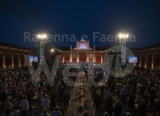 Lugo: successo per il concerto “Le Vie dell’Amicizia” diretto dal Maestro Riccardo Muti nel Pavaglione