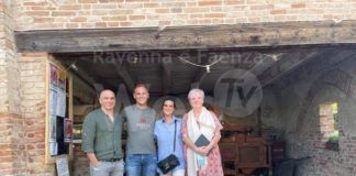 Visita a sorpresa al Mulino Scodellino: arriva Laura Pausini