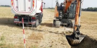 Ancisi (LpRa) denuncia, nuova devastante cava a 50 metri dalle case di via Bosca. Sarà poi riempita coi fanghi del porto