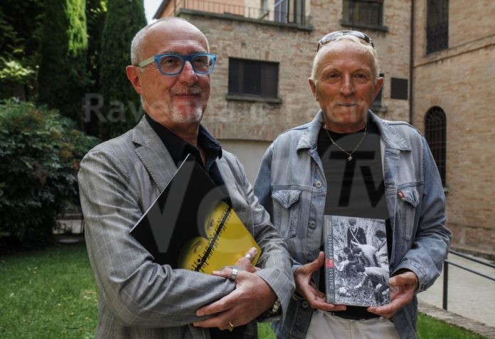 14-09-2015 Presentazione Giallo Luna Galeati Raggi