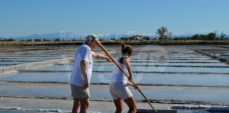 Cervia: alla salina Camillone insieme ai salinari
