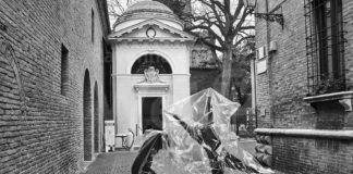 “Dante esule”: l’ultima tappa del progetto fotografico di Corelli approda a Bagnacavallo