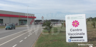 Vaccini a Ravenna, da oggi al via le somministrazioni all’Esp e al Cmp