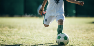 La nuova stagione della Compagnia dell’Albero inizia con gli stage gratuiti di calcio e basket per bambini e bambine