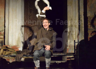 Soldato mulo va alla guerra: il Teatro degli Acerbi in scena alla Casa del Teatro