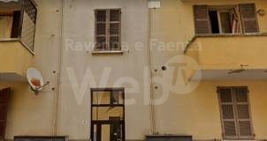 Ancisi (LpRa): “Condominio popolare infestato da insetti cadaverici”