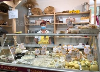 Da martedì 24 agosto torna operativo il Mercato di via Canalazzo 59