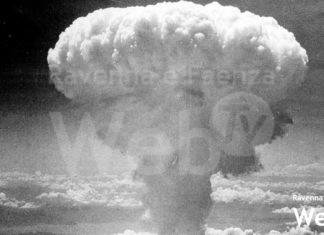 8.15, la sirena di Palazzo Manfredi ricorda lo sgancio della bomba atomica