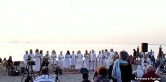 Concerto all’alba a Marina Romea per iniziare il fine settimana di Ferragosto