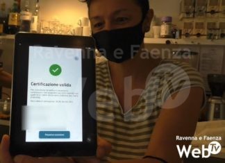 Green Pass, Confesercenti: “Si preferisce utilizzare i tavoli all’esterno. Preoccupazioni per l’autunno”