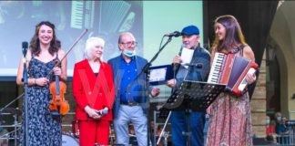 Il liscio nella rete: le faentine Emisurela trionfano a Forlì