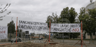 Nuovo hub portuale: domani un presidio di protesta durante la cerimonia di apertura del cantiere