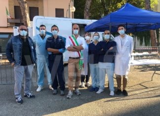 Il camper vaccinale di Ausl Romagna ha fatto tappa al mercato di Fusignano