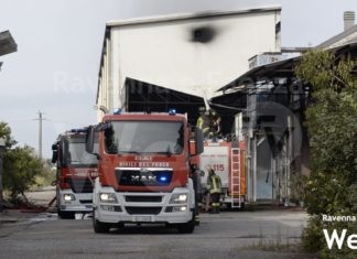 Incendio in un capannone a Conselice