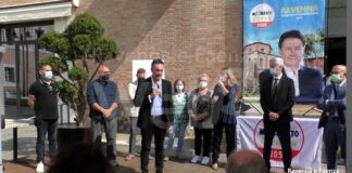 Si presenta il Movimento 5 Stelle: “Anche il Comune può garantire un salario minimo ai lavoratori”