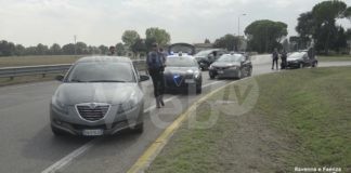 Rapina alla Cassa di Risparmio di via Galilei, due i ladri fuggiti con il bottino